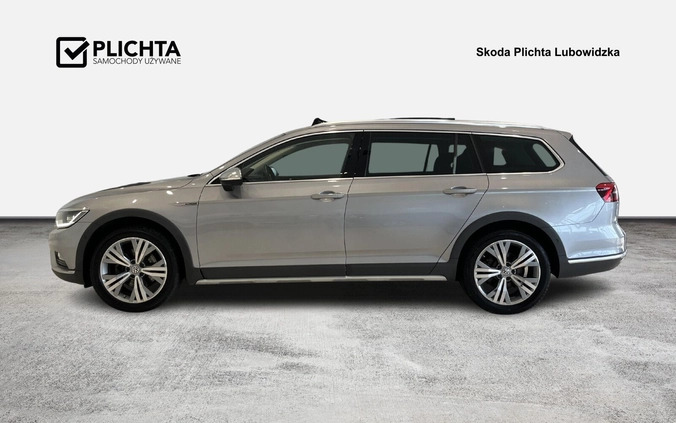 Volkswagen Passat cena 136900 przebieg: 69862, rok produkcji 2019 z Przemków małe 562